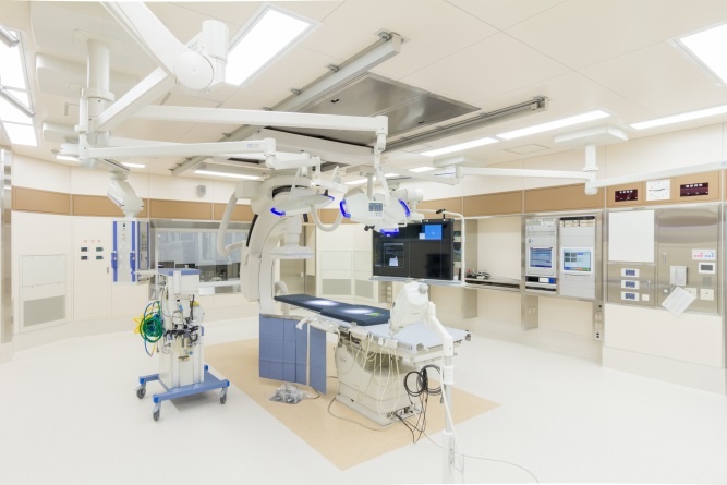 Hybrid-Operationsraum im Fukushima Medical Device Development Support Centre