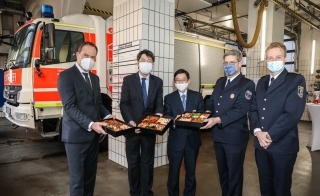 お弁当配布
